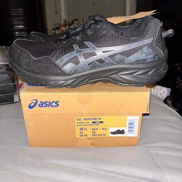 Men's ASICS GEL-VENTURE 10 Athletic Shoes, Size US 10.5, Black and Graphite Grey - Picture 4 of 13